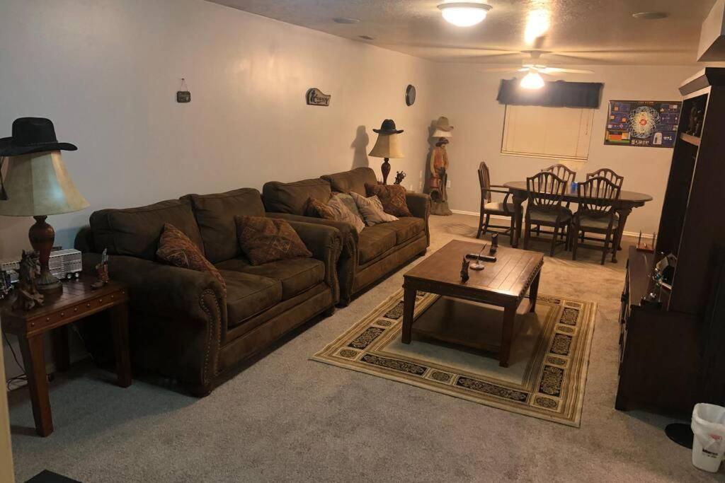 Beautiful Secluded 2 Bedrooms 1 Bathroom Apartment South Weber Exteriör bild
